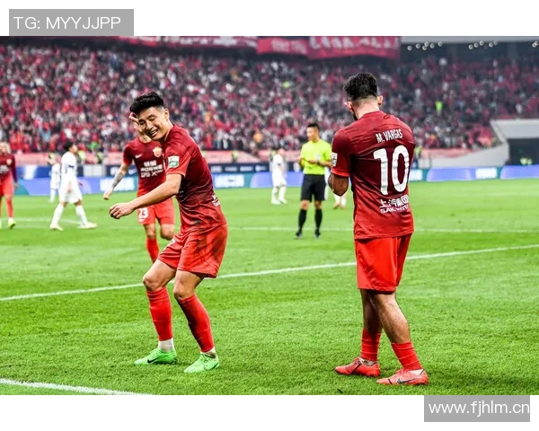 体坛聚焦:争冠三强双线作战申花中超赛程优势明显