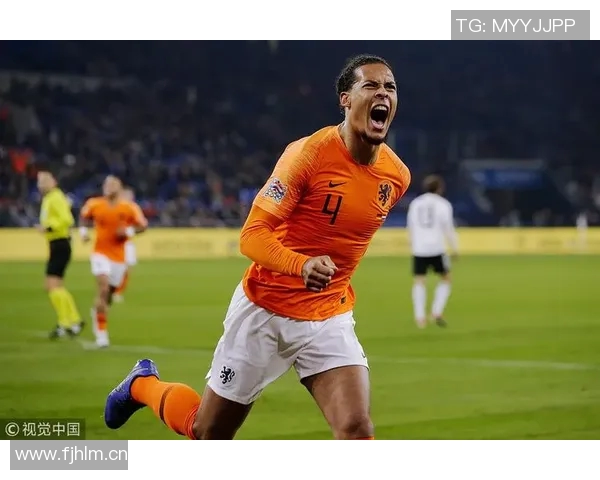 廷伯谈多位置能力与范迪克搭档的优势与信心提升